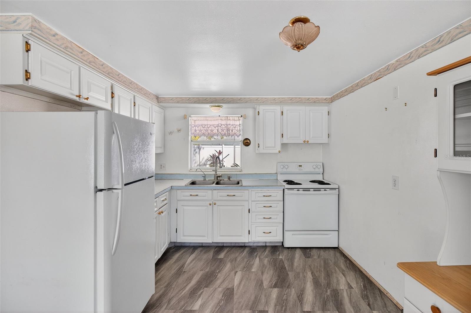 SKYVIEW TERRACE 2ND ADD PT REP - Residential