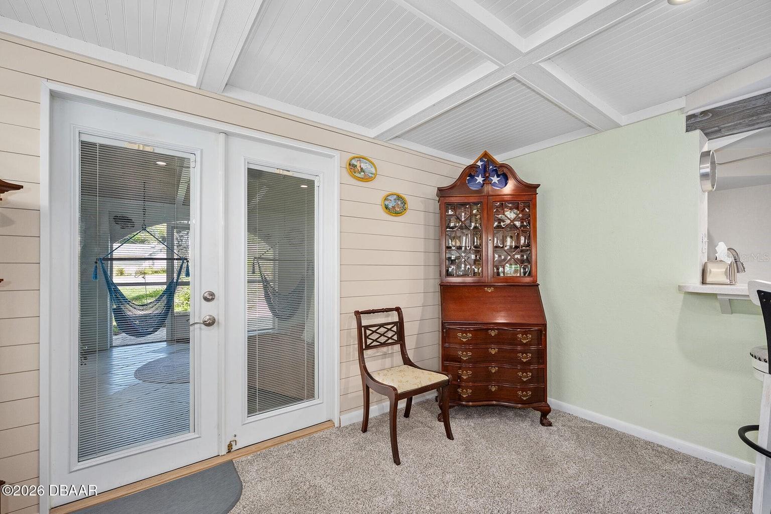 LIGHTHOUSE SHORES - Residential