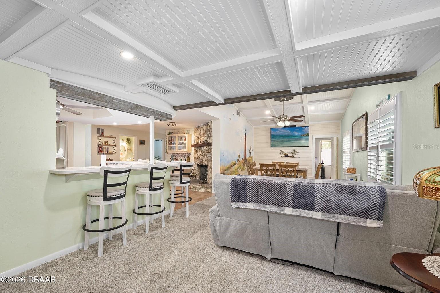 LIGHTHOUSE SHORES - Residential