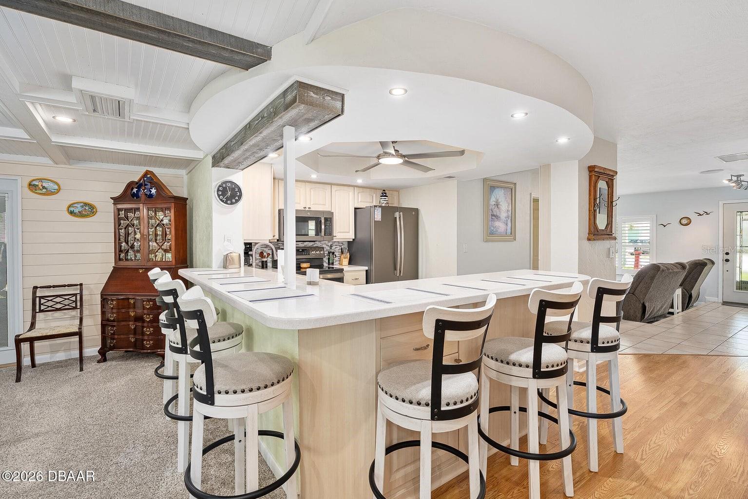 LIGHTHOUSE SHORES - Residential