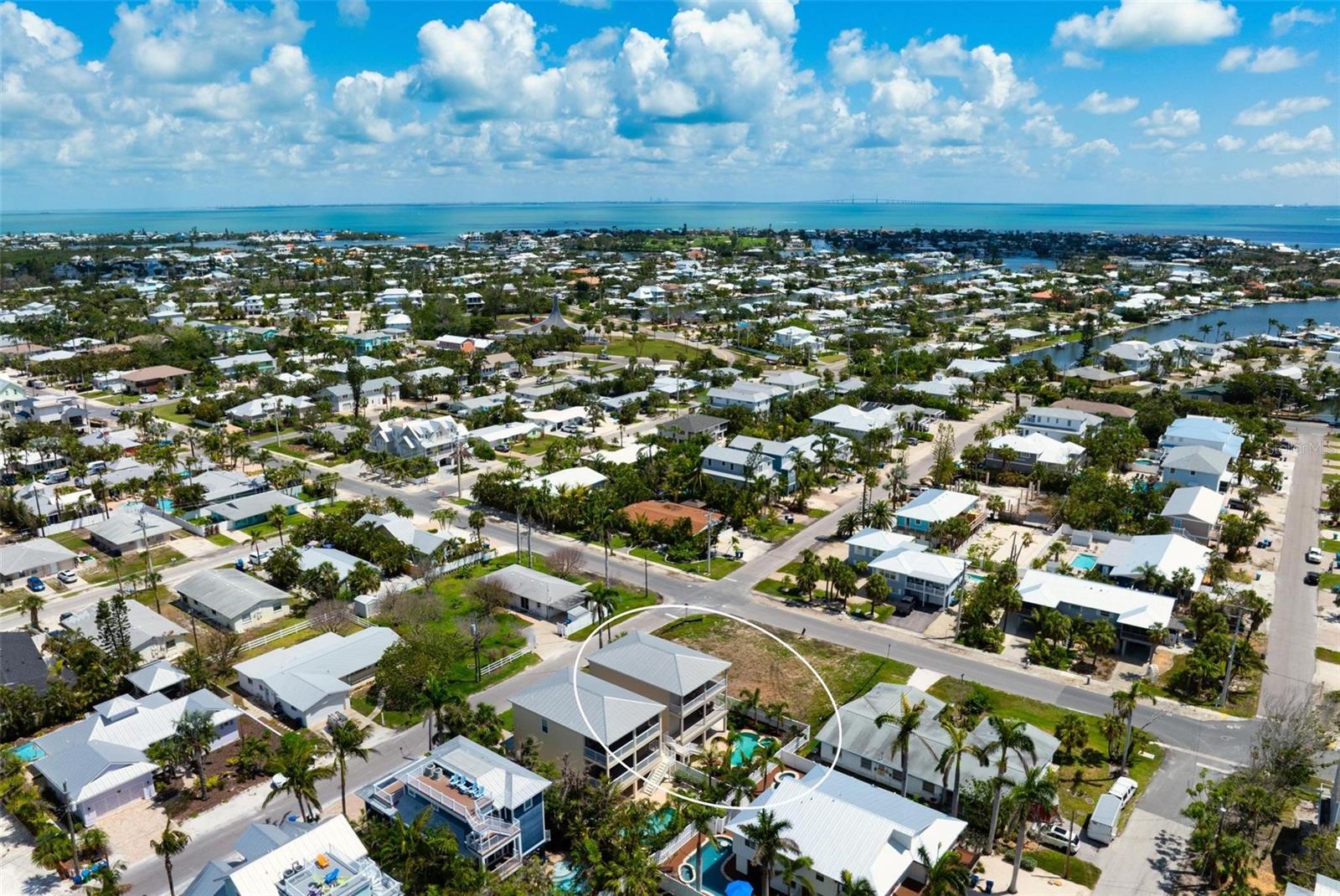 BEACHWALKERS - Residential