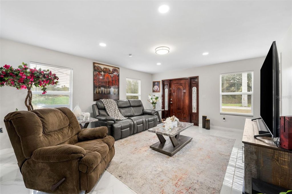 Photo of 164 NW Senior Court, Lake City, FL 32055 (MLS # GC535934)