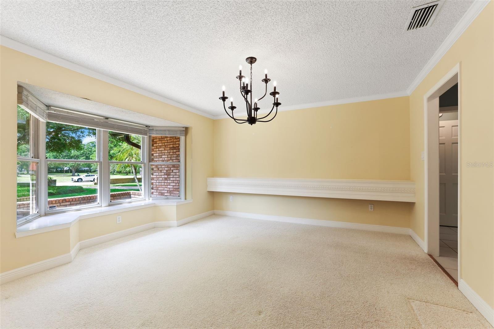 14001 COUNTRY ESTATE DRIVE