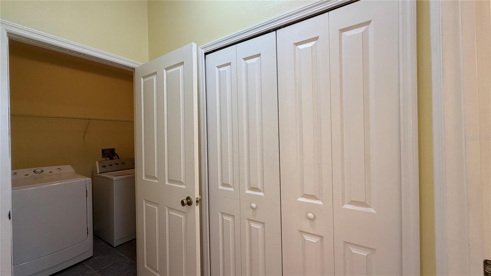 WINDWOOD BAY PH 01 - Residential Lease