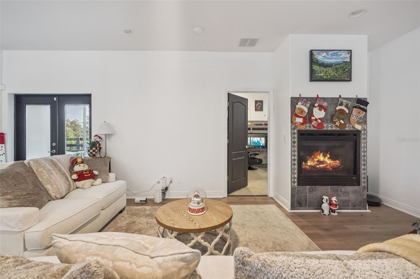 MONTVERDE WOODS - Residential