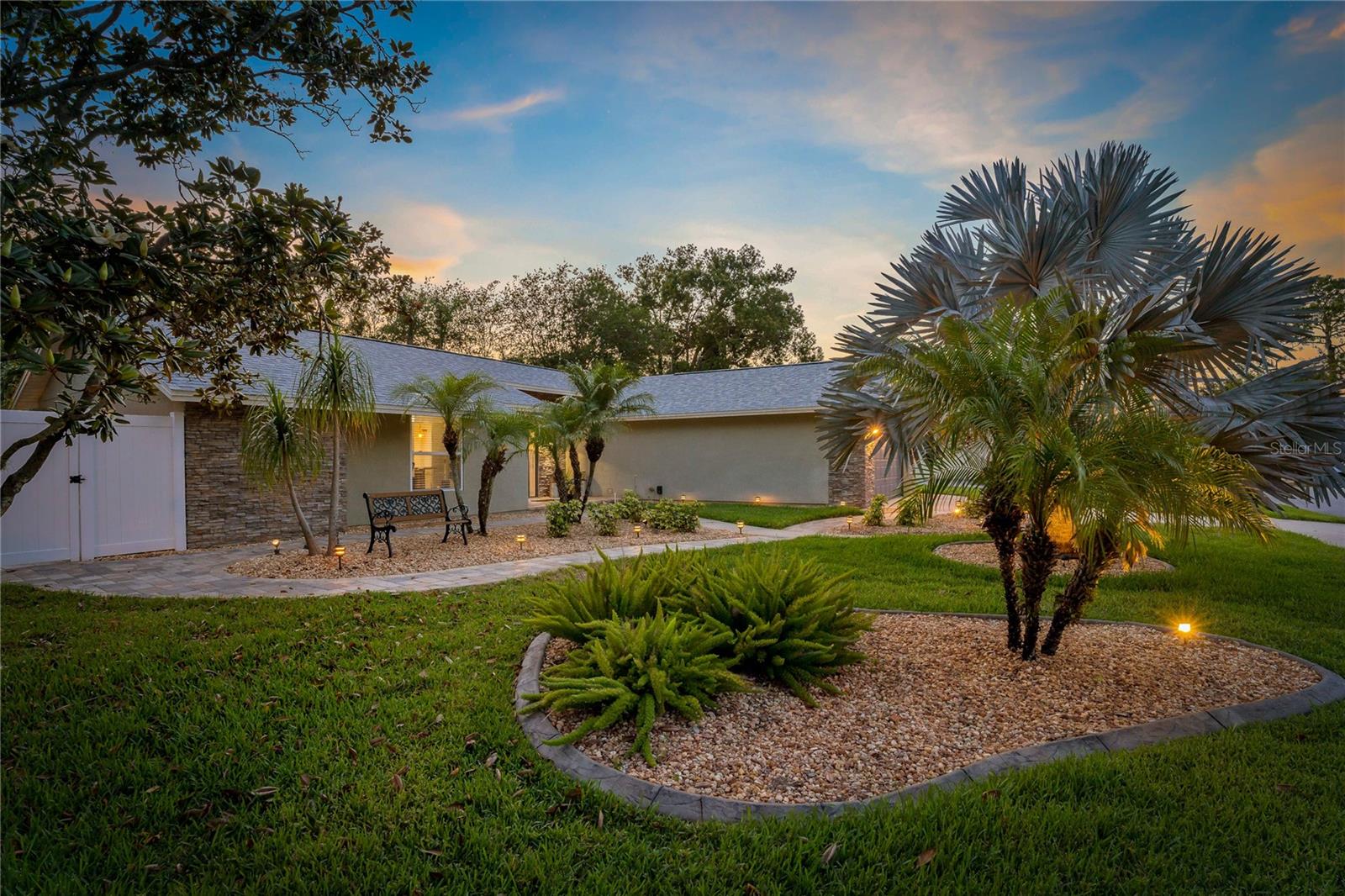 RUSTIC OAKS 1ST ADD - Residential