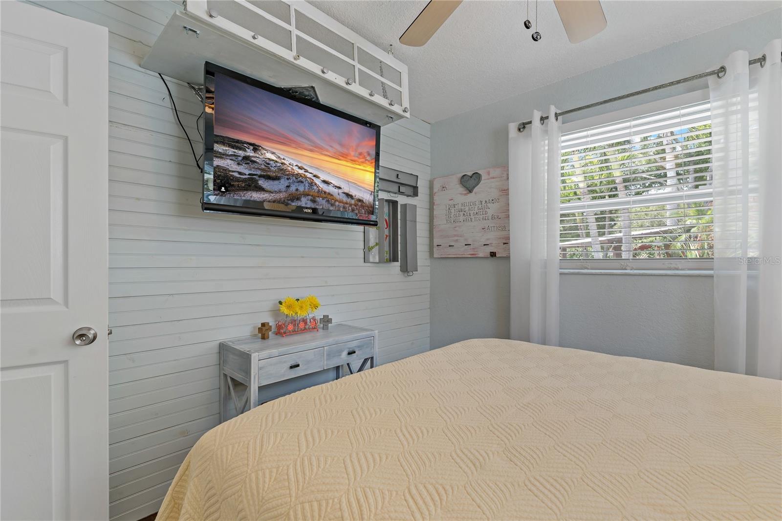 RUSTIC OAKS 1ST ADD - Residential