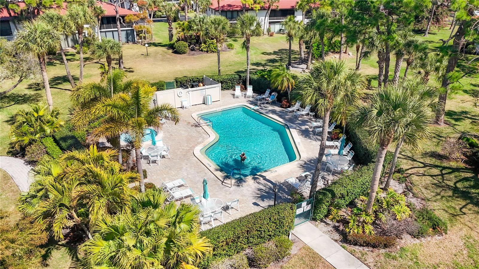 VALENCIA GARDEN III - Residential