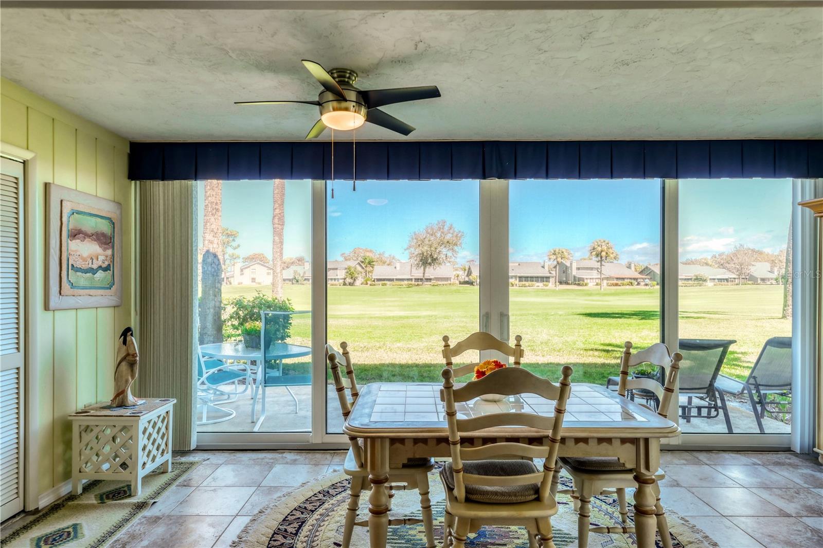 VALENCIA GARDEN III - Residential