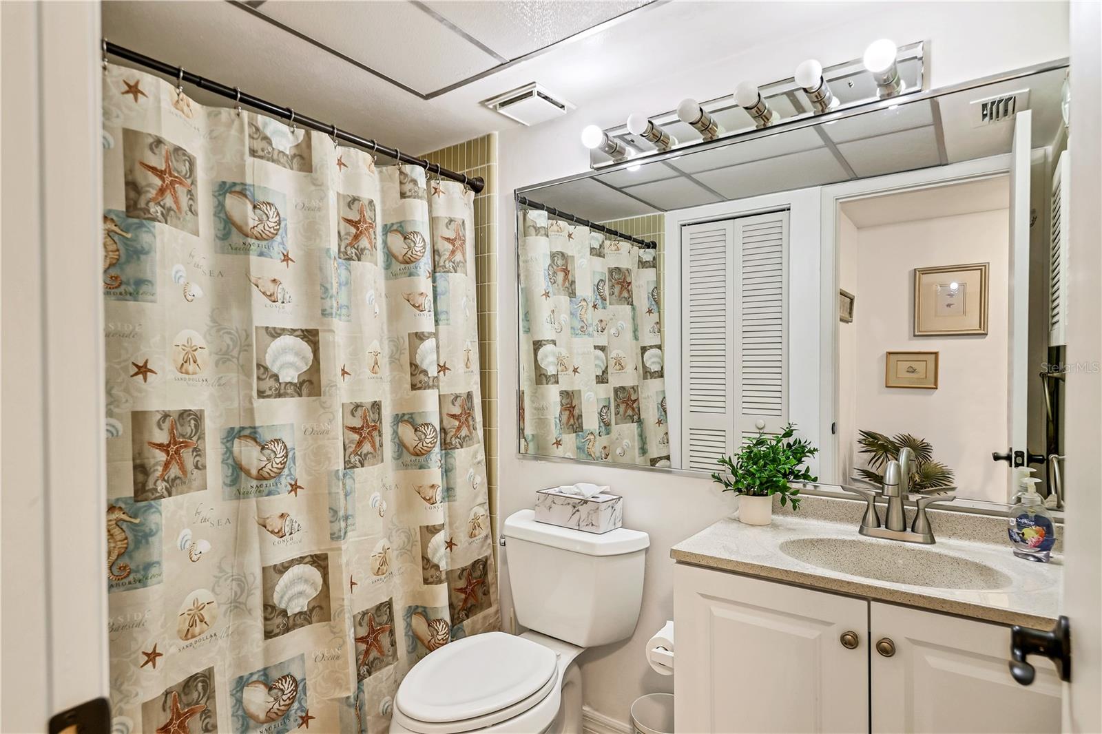 VALENCIA GARDEN III - Residential