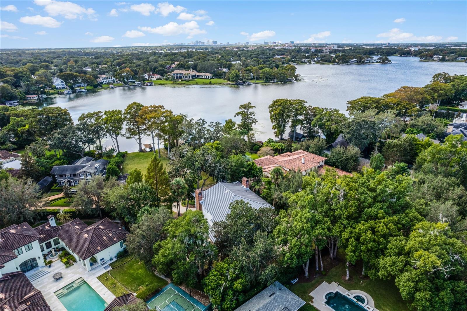 COMSTOCK PARK - Residential