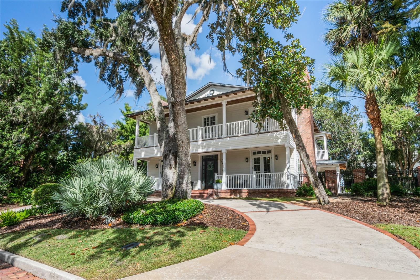 COMSTOCK PARK - Residential