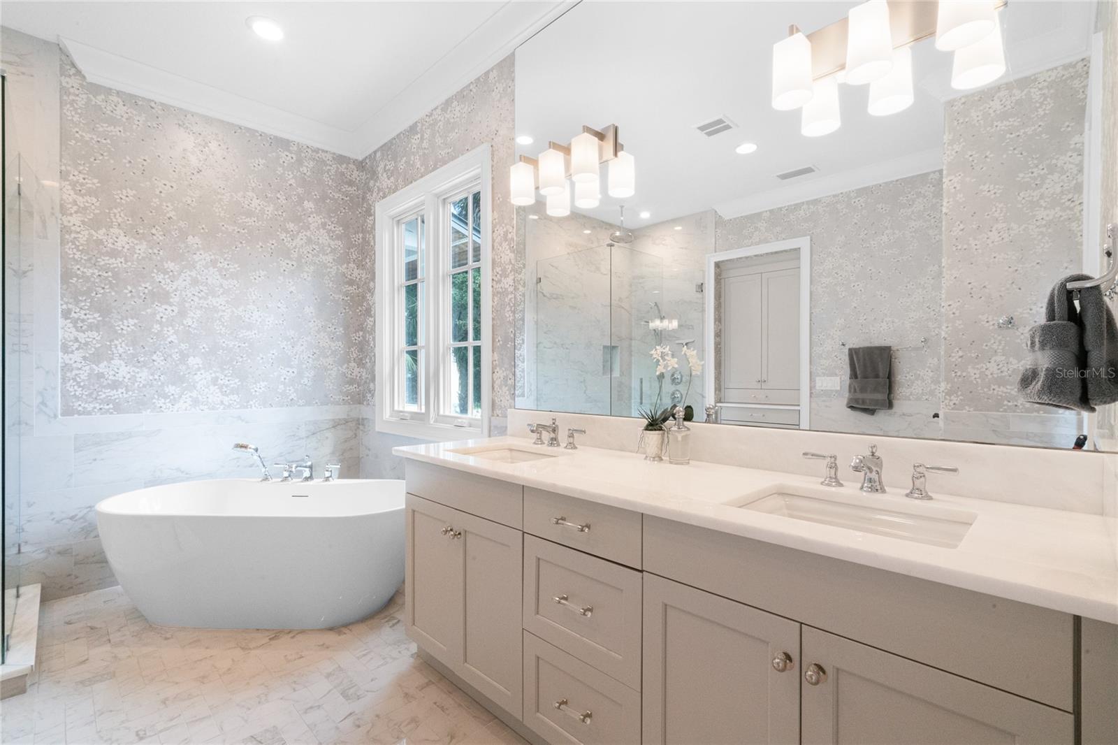 COMSTOCK PARK - Residential