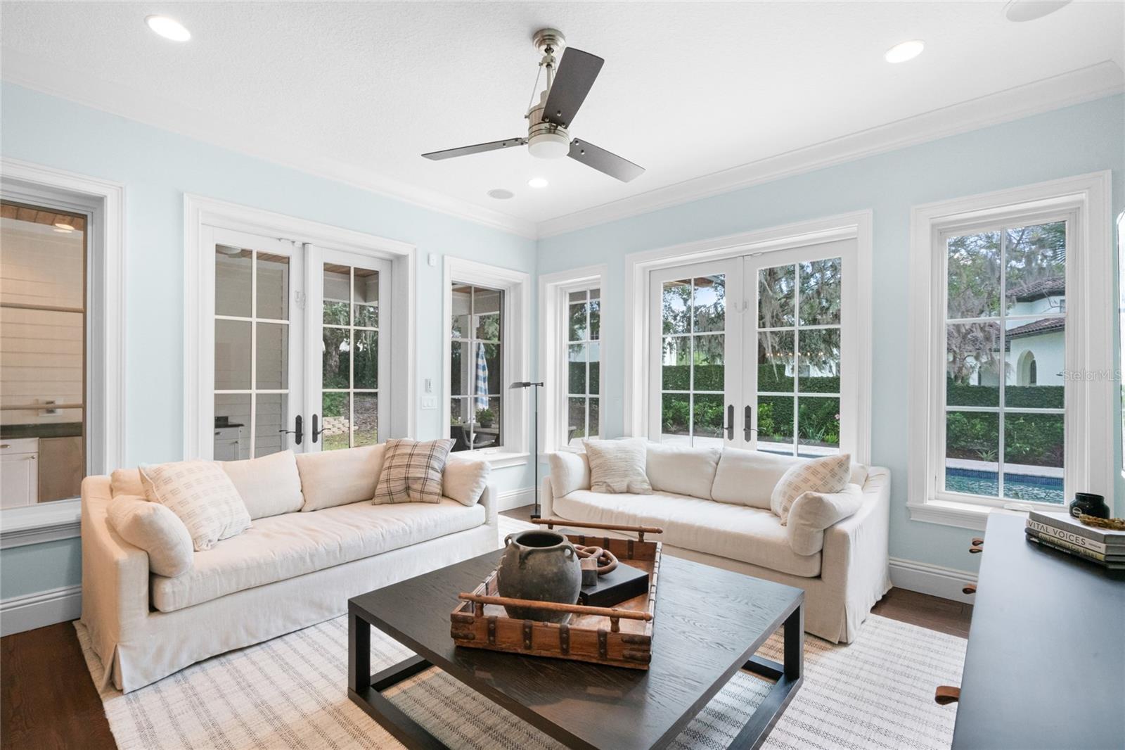 COMSTOCK PARK - Residential