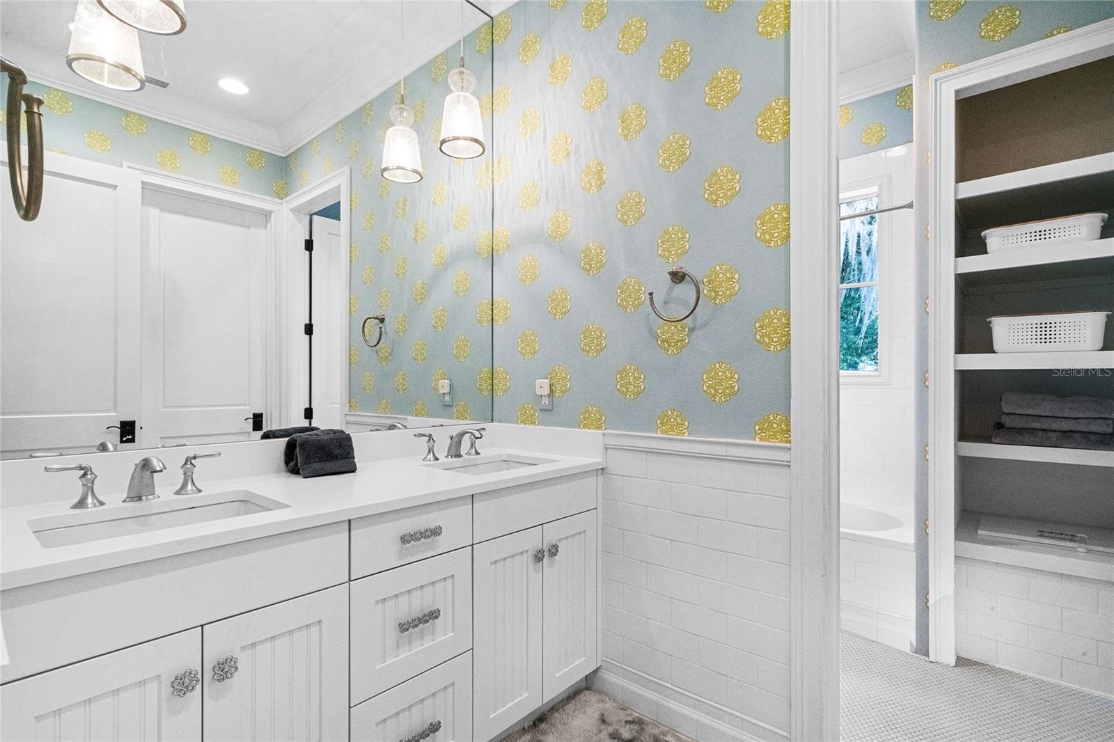 COMSTOCK PARK - Residential