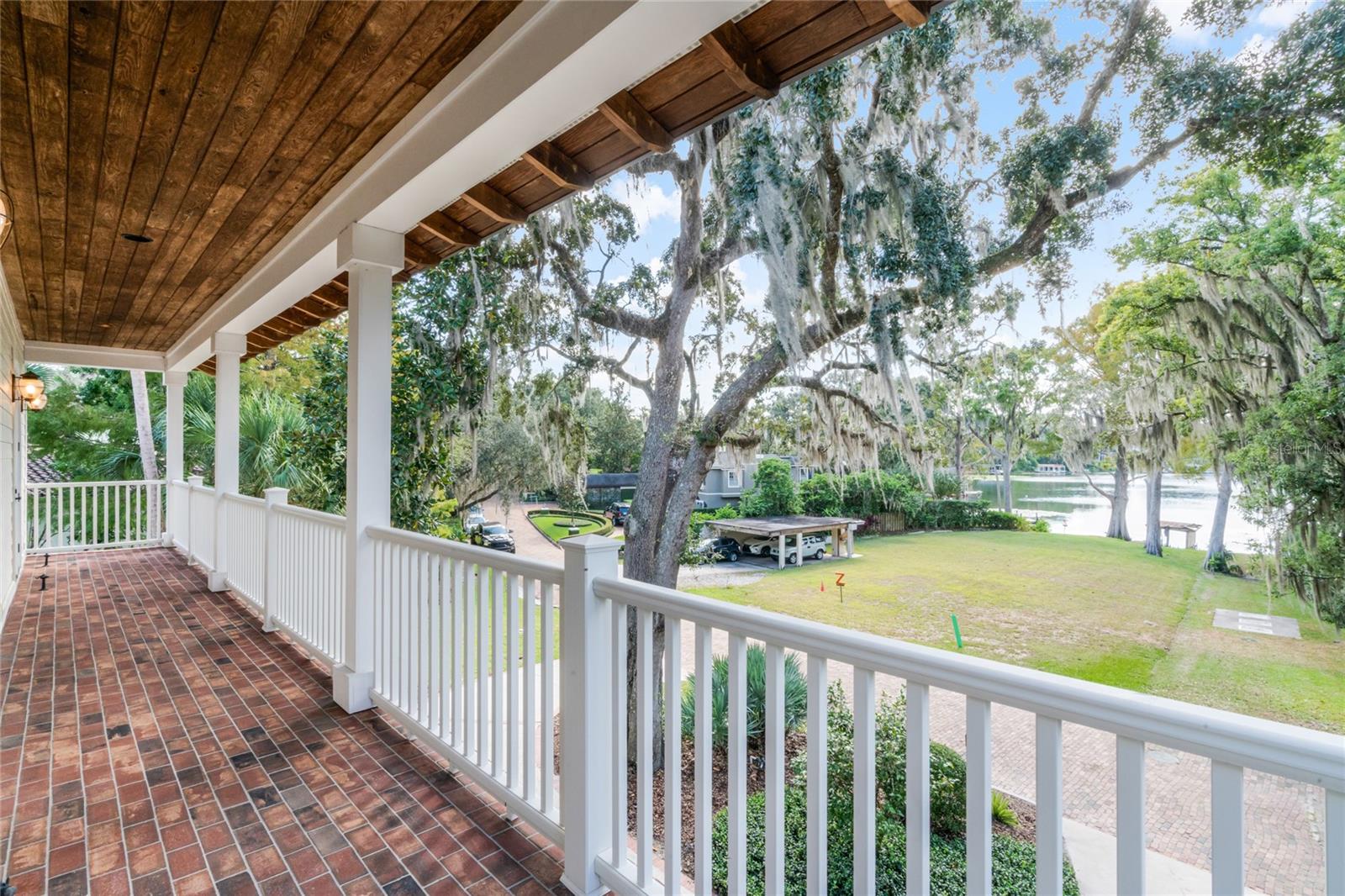 COMSTOCK PARK - Residential