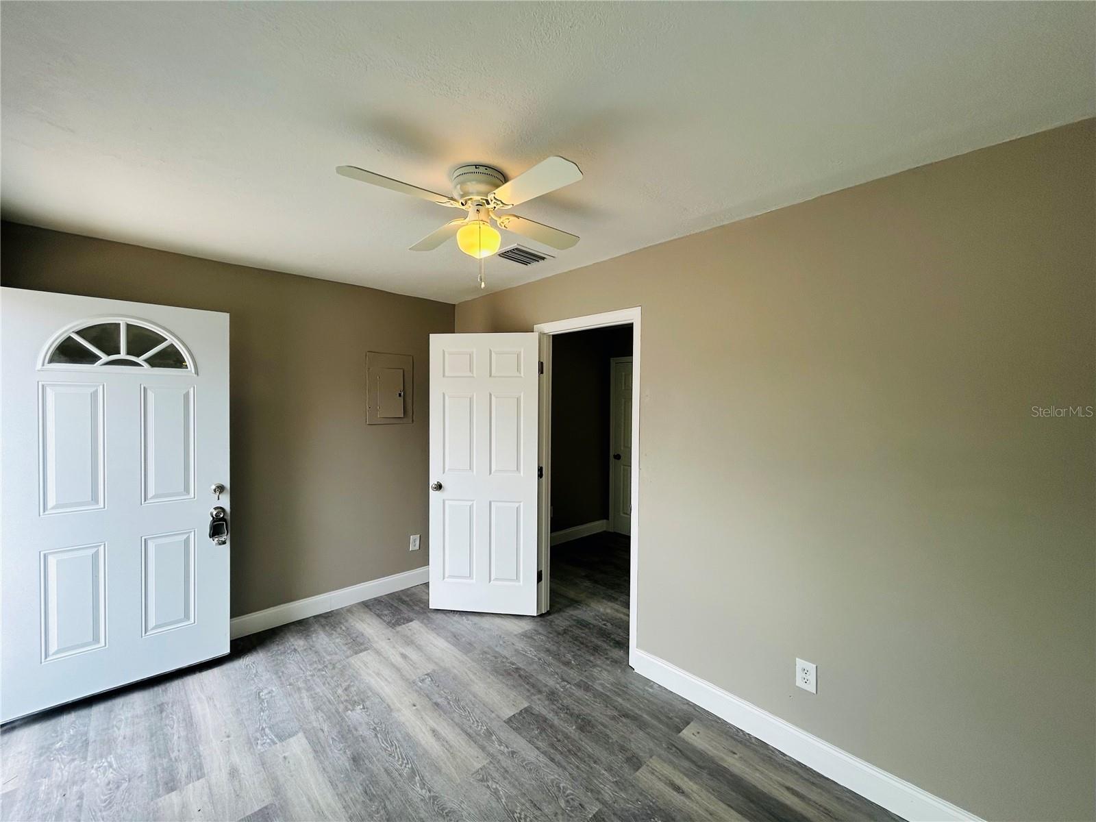 COLLEGE PARK - Residential