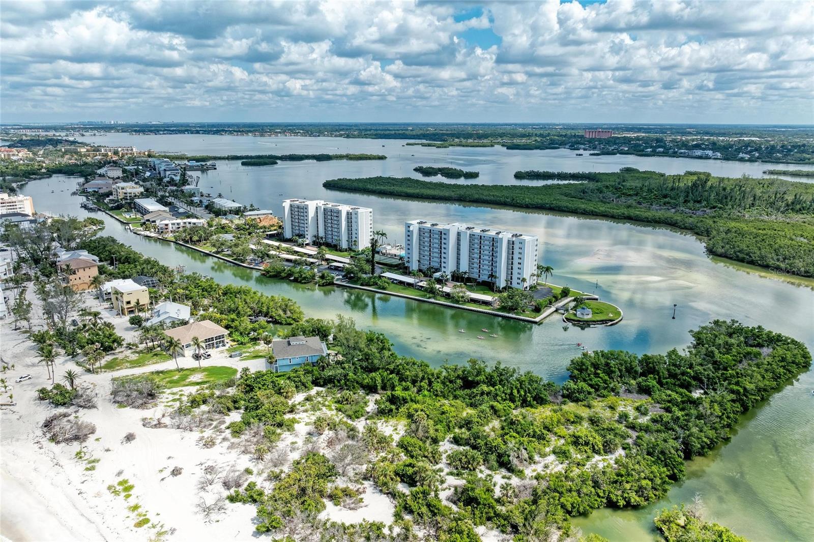 POINTE ON MIDNIGHT PASS - Residential Lease