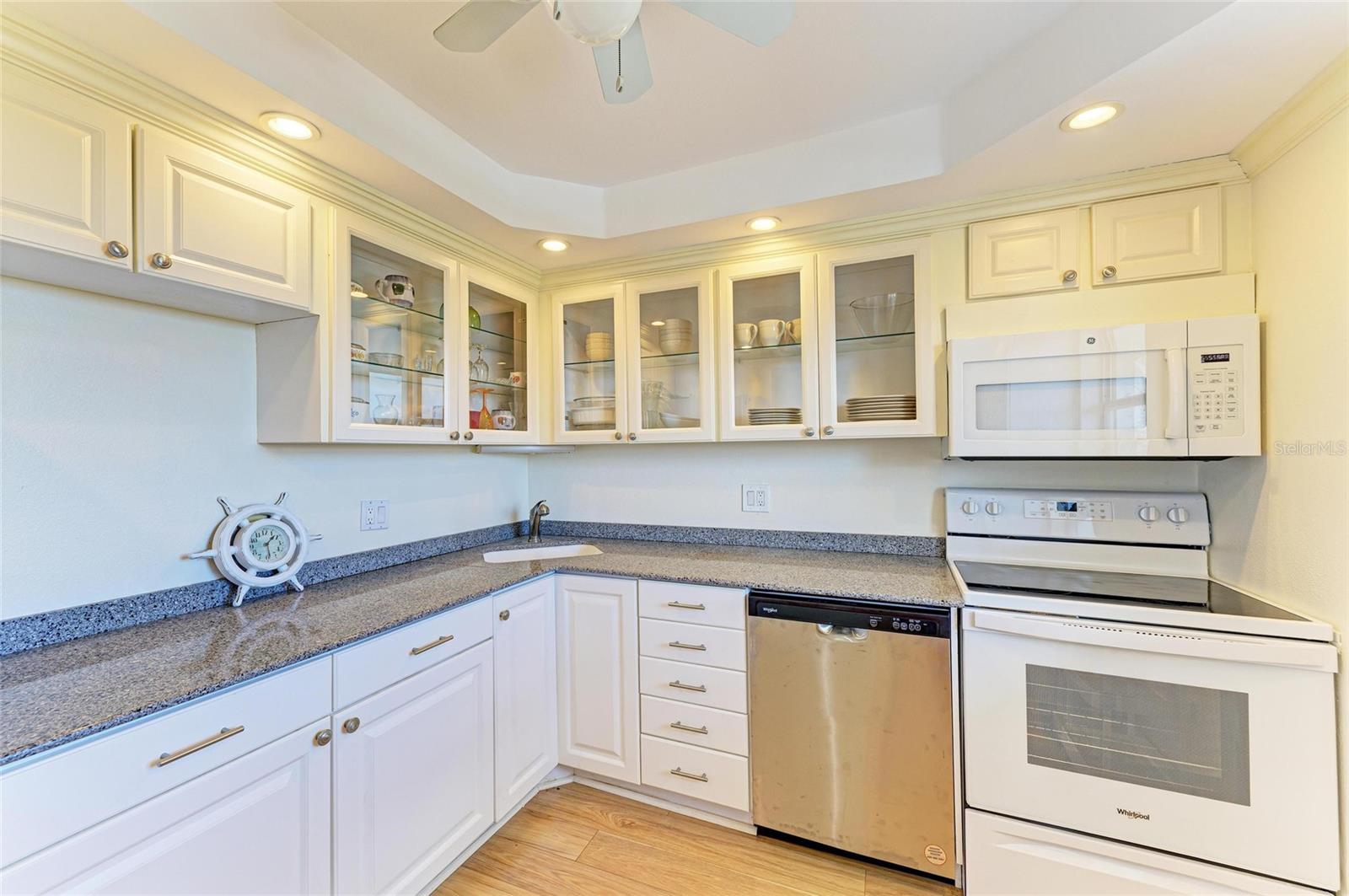 POINTE ON MIDNIGHT PASS - Residential Lease