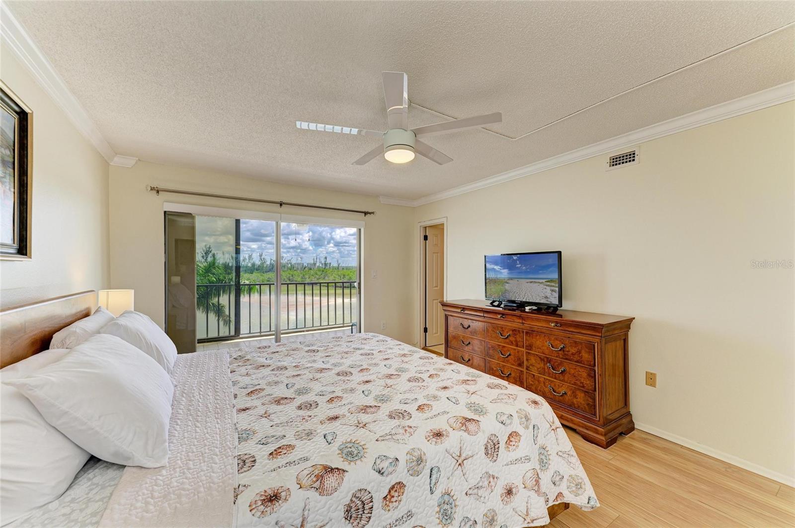 POINTE ON MIDNIGHT PASS - Residential Lease