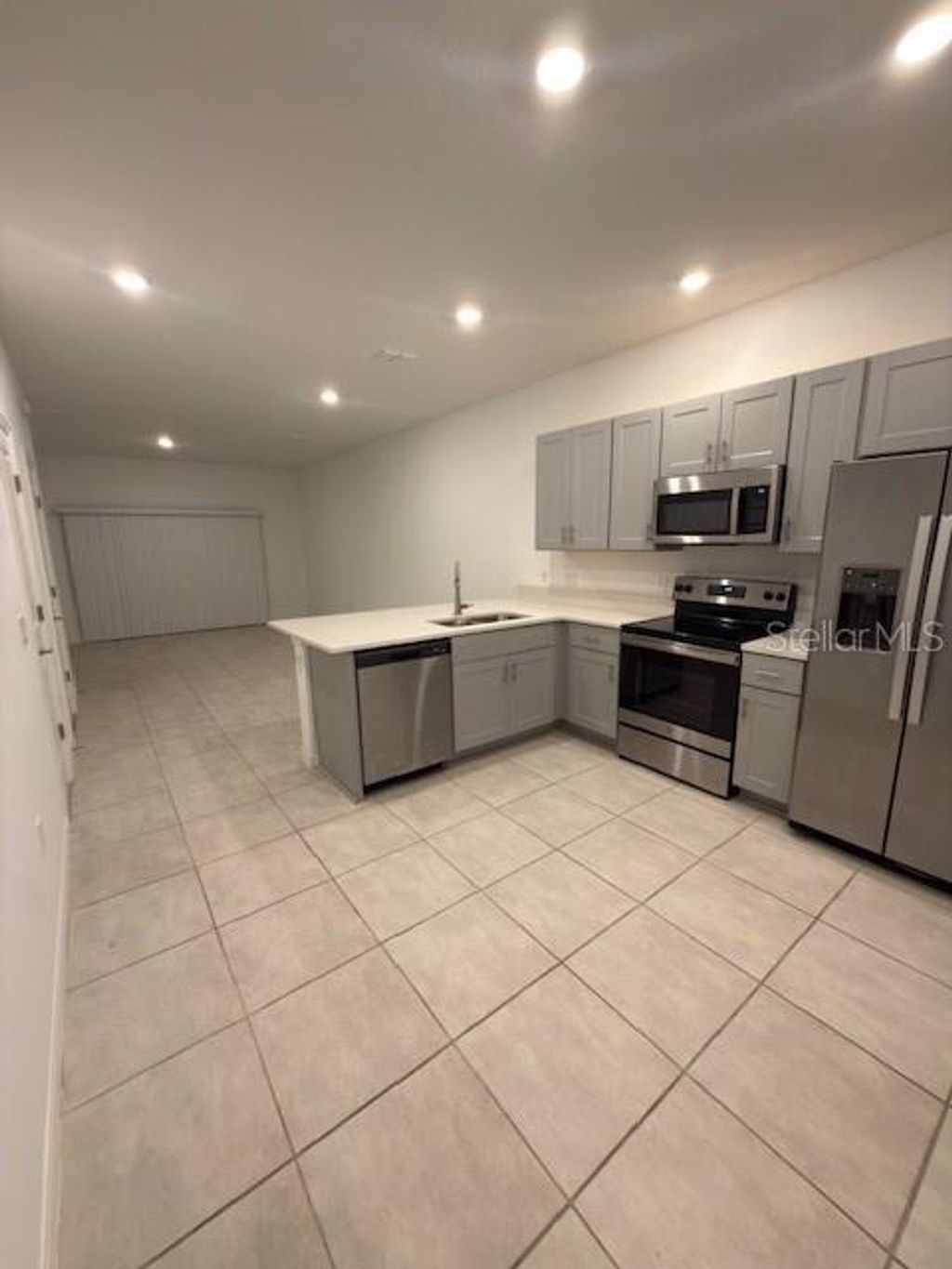 Photo of Kissimmee, FL 34758 (MLS # S5141004)