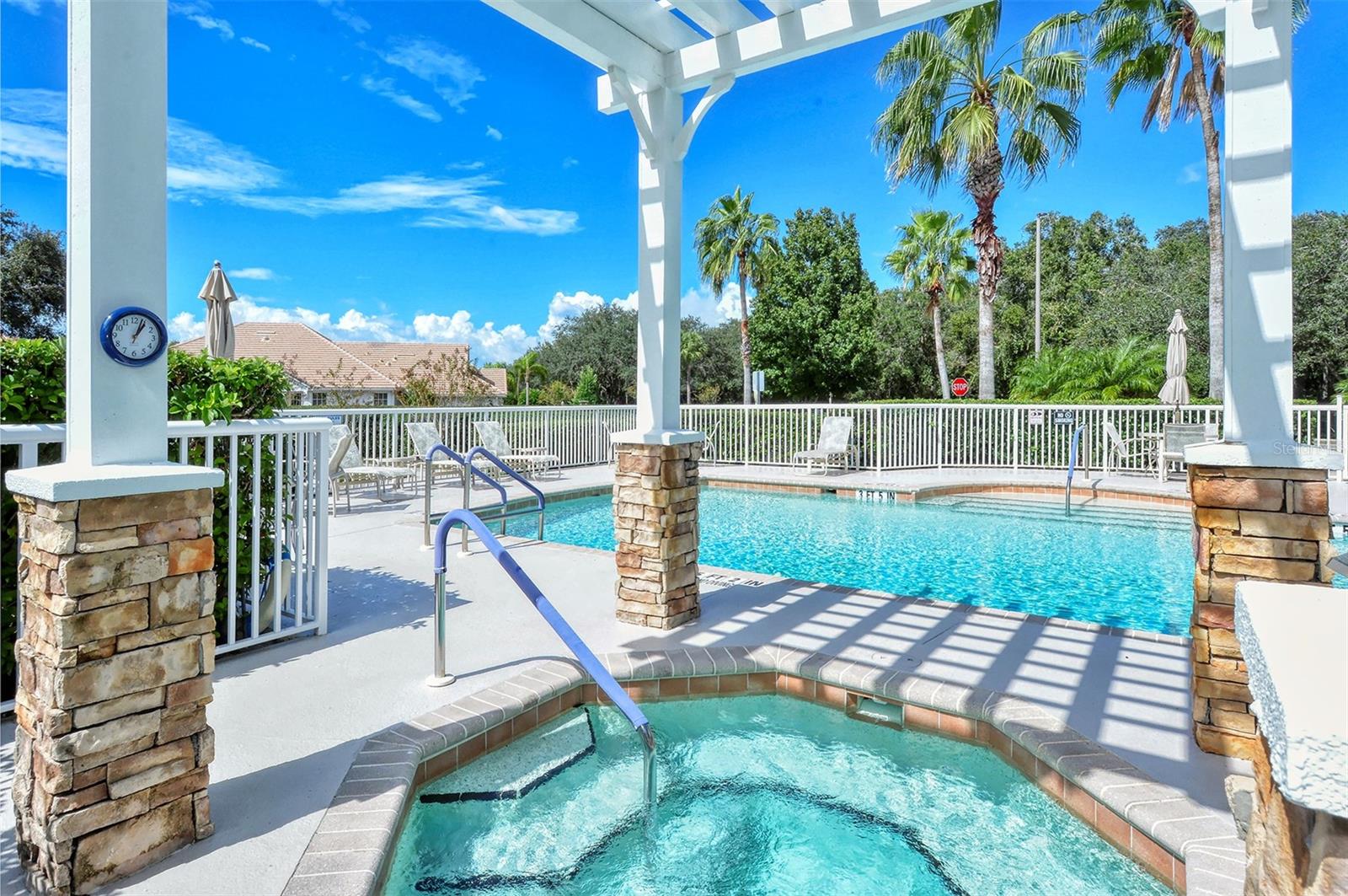 LAKEWOOD RANCH COUNTRY CLUB VILLAGE H - Residential