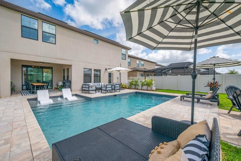 Photo of 14613 Red Castle Avenue, Lithia, FL 33547 (MLS # TB8492609)