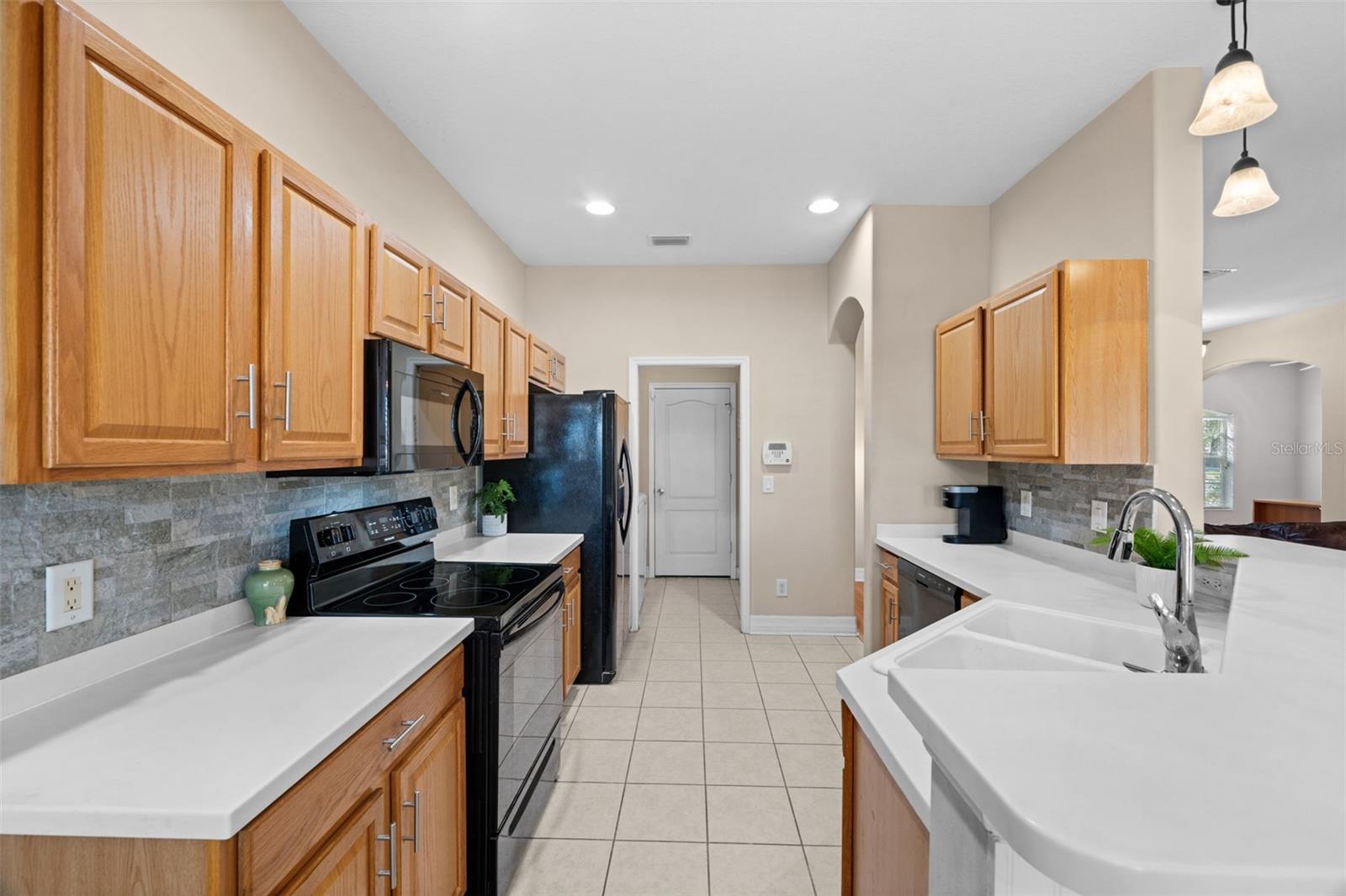 SUNCOAST LAKES - Residential