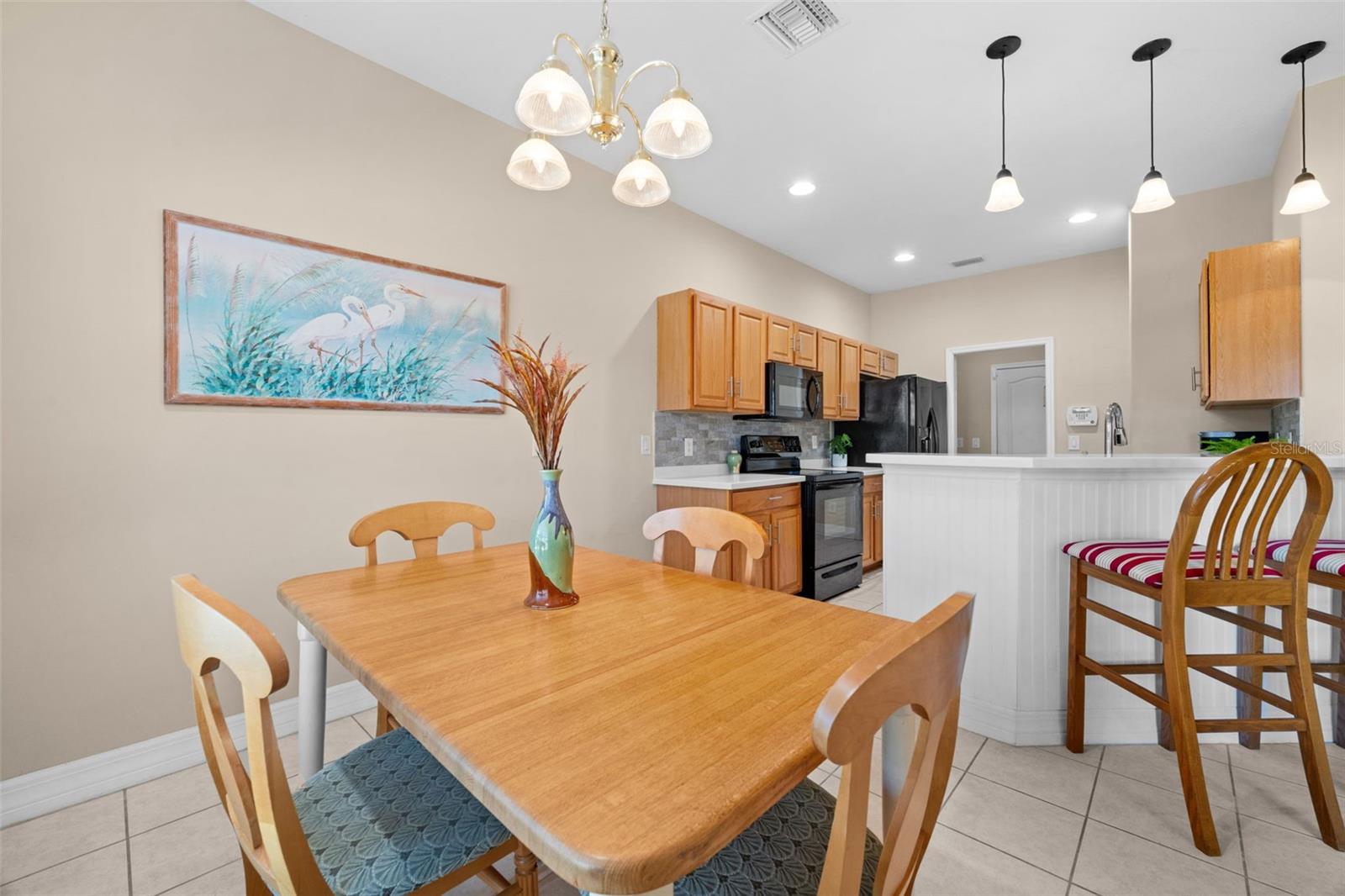 SUNCOAST LAKES - Residential