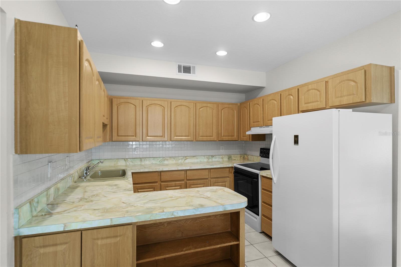 ACREAGE & UNREC - Residential