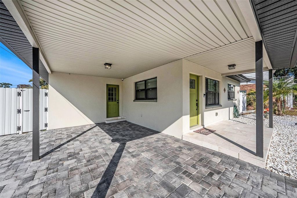 Photo of 1713 W Saint Isabel Street, Tampa, FL 33607 (MLS # TB8455132)