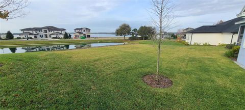 A home in AUBURNDALE