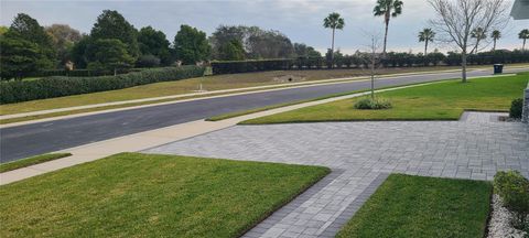 A home in AUBURNDALE