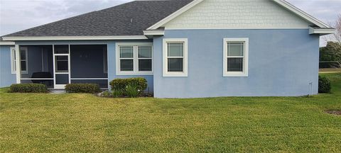 A home in AUBURNDALE