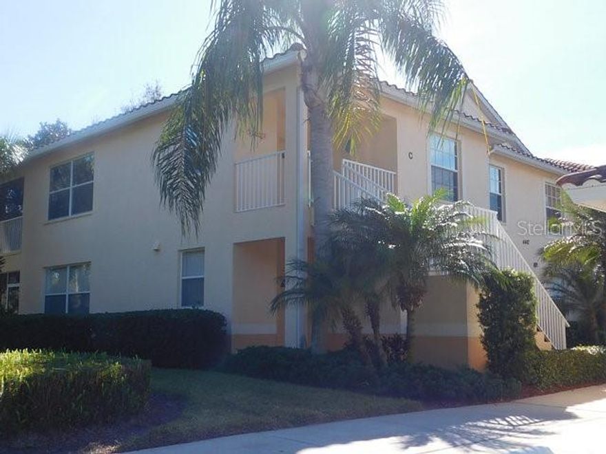 This annual condo is located centrally in a  Gated community , Casa Di Amici . It is close to Shopping,  Golf, Manasota Beach and Downtown Venice. It features 3 Bedrooms, 2 Baths, Laundry room, Granite Countertops in Kitchen, Garage  and Beautiful Serene view of the water. 
Includes Cable TV , Water, Sewer & Trash
No Smoking or Vaping
No pets