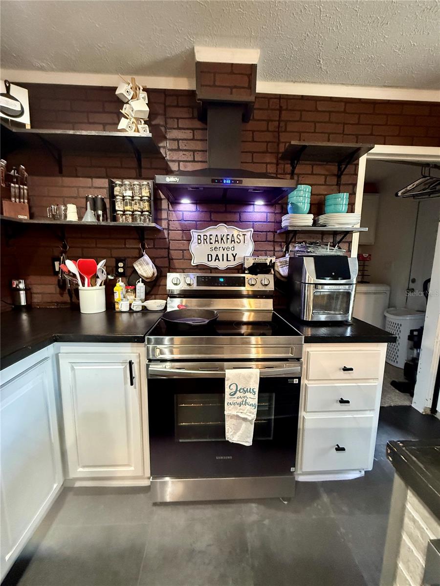 MEADOWS UNIT 3 - Residential