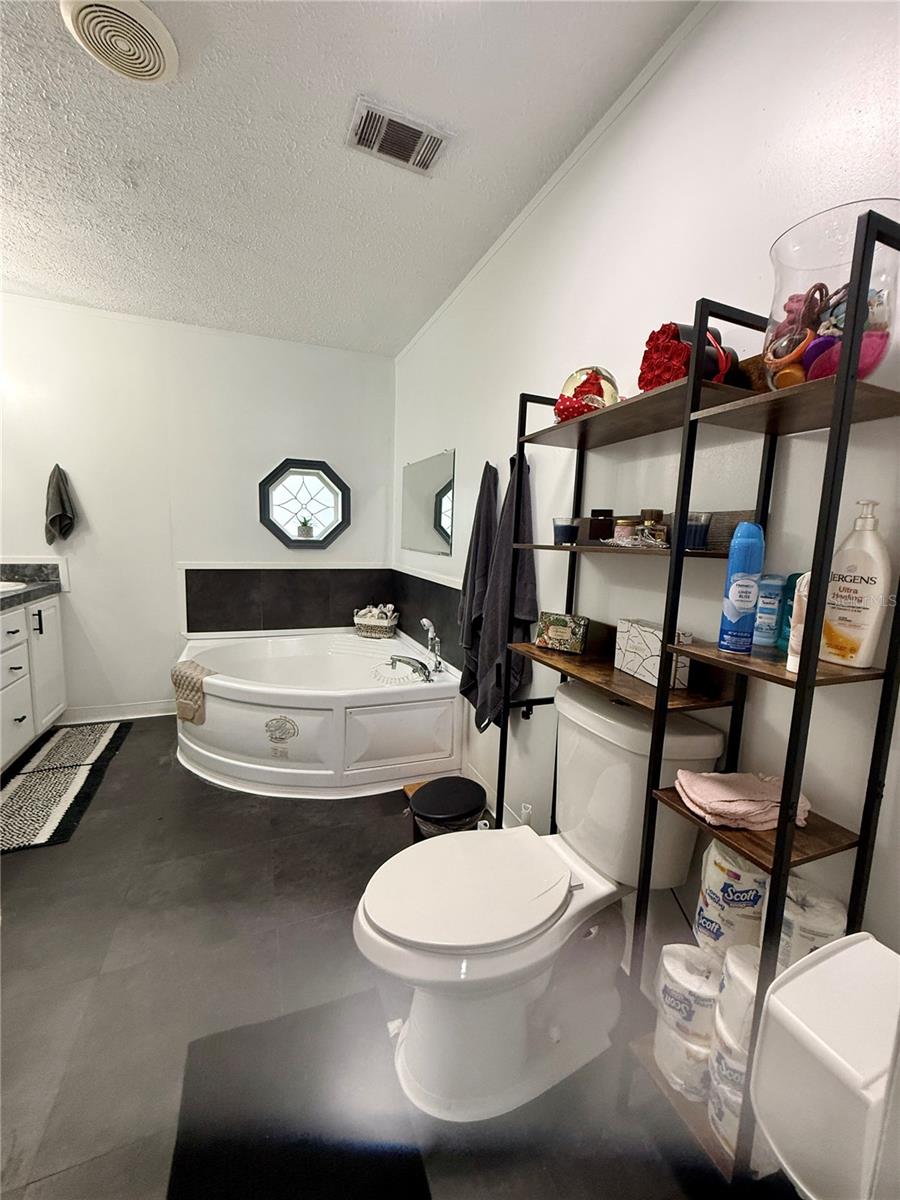 MEADOWS UNIT 3 - Residential