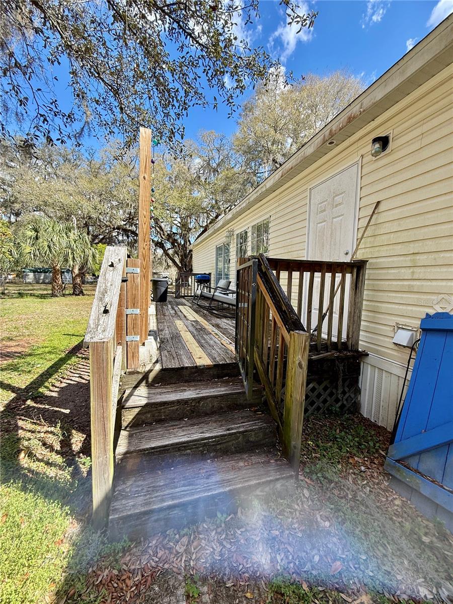 MEADOWS UNIT 3 - Residential