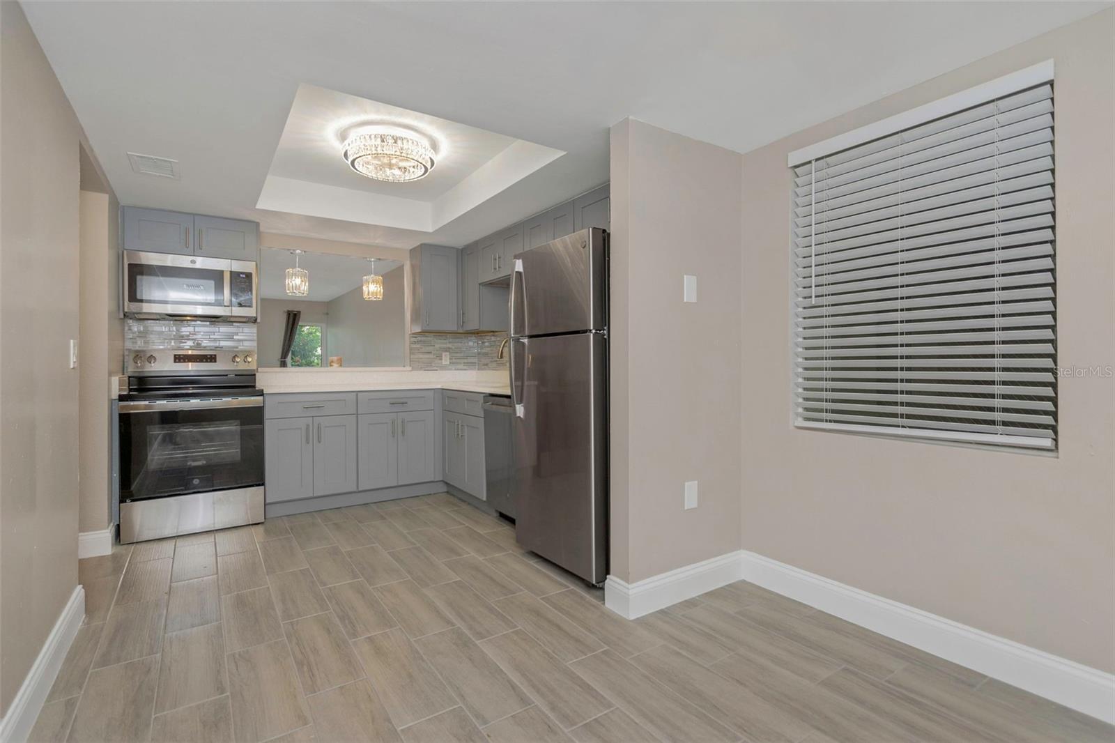 MOORINGS OF MAXIMO CONDO - Residential