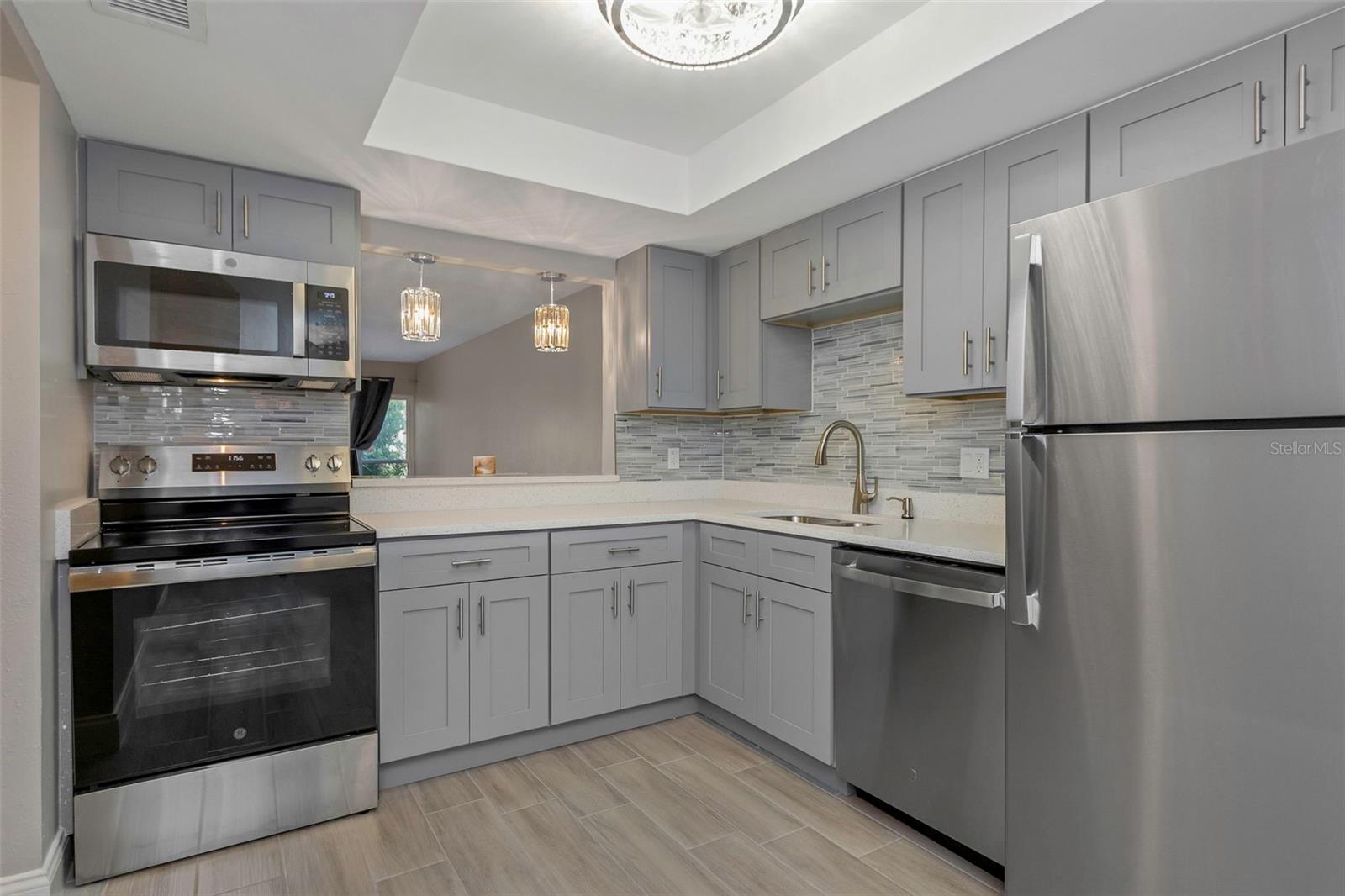 MOORINGS OF MAXIMO CONDO - Residential