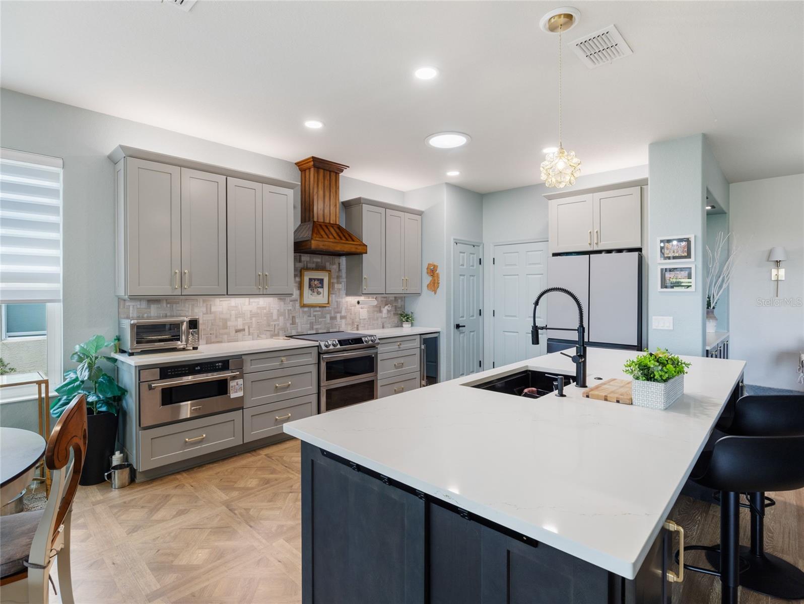 STONE CREEK - Residential Lease