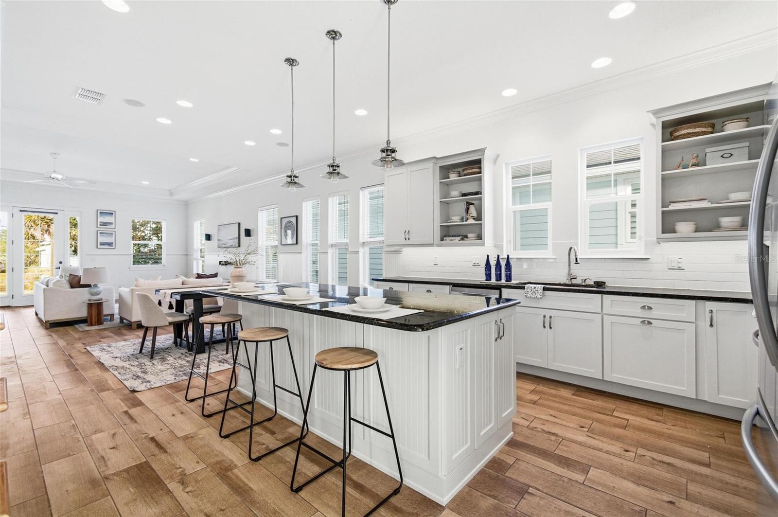 BEACH HAVEN UN 1 - Residential