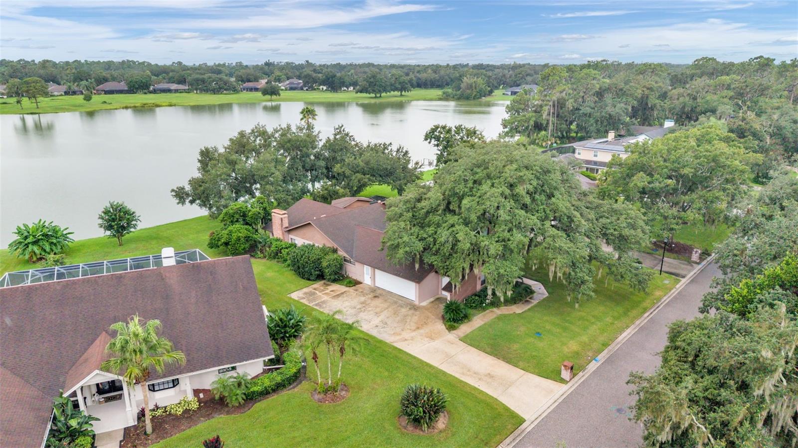2871 HAMMOCK DRIVE