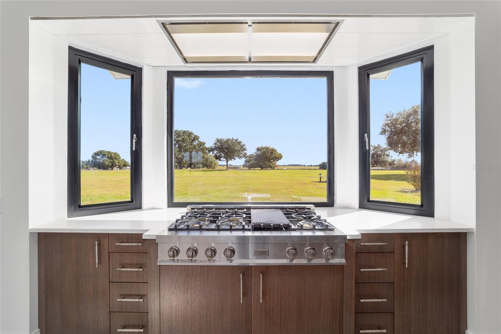 11407 N MAGNOLIA AVENUE