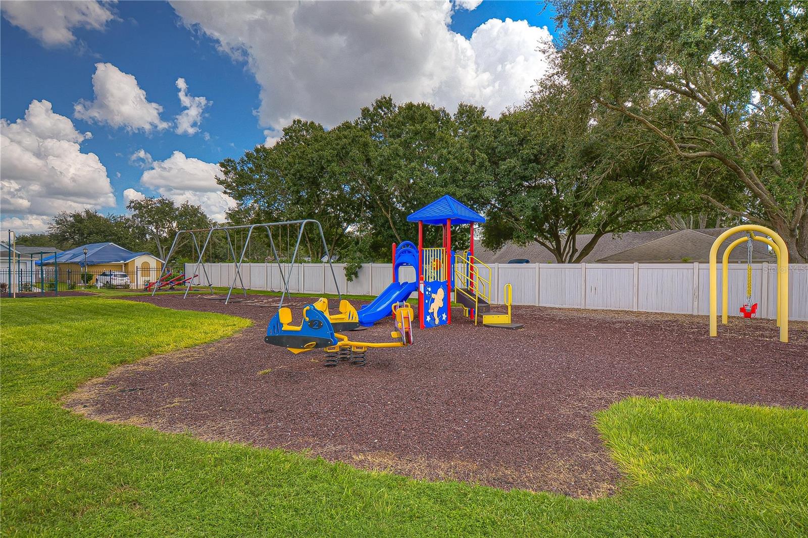 BRENTWOOD HILLS - Residential