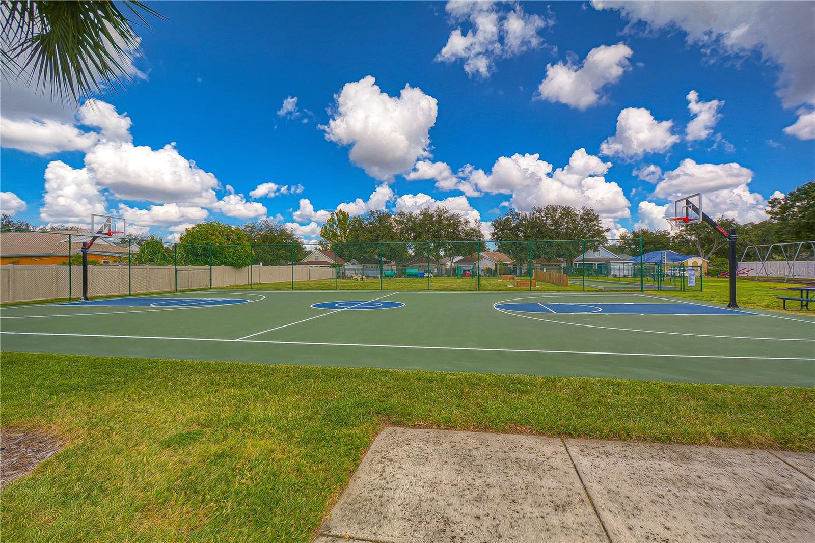 BRENTWOOD HILLS - Residential