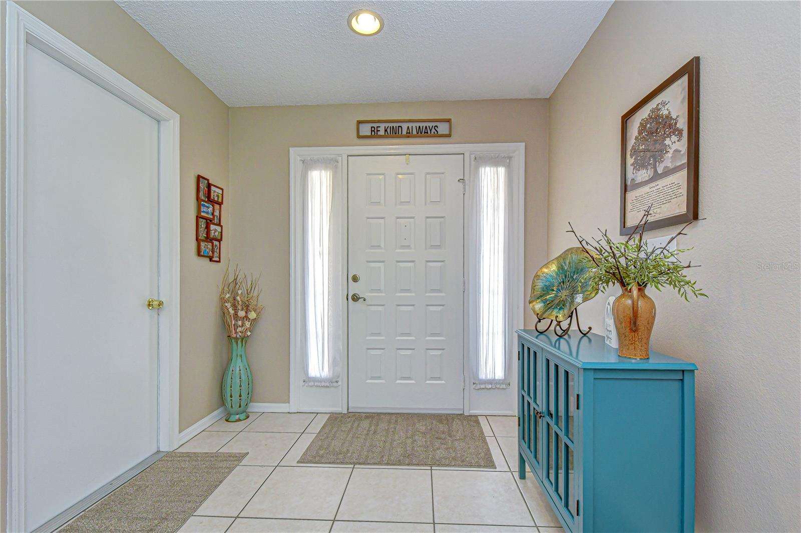 707 ORCHARD ISLE COURT