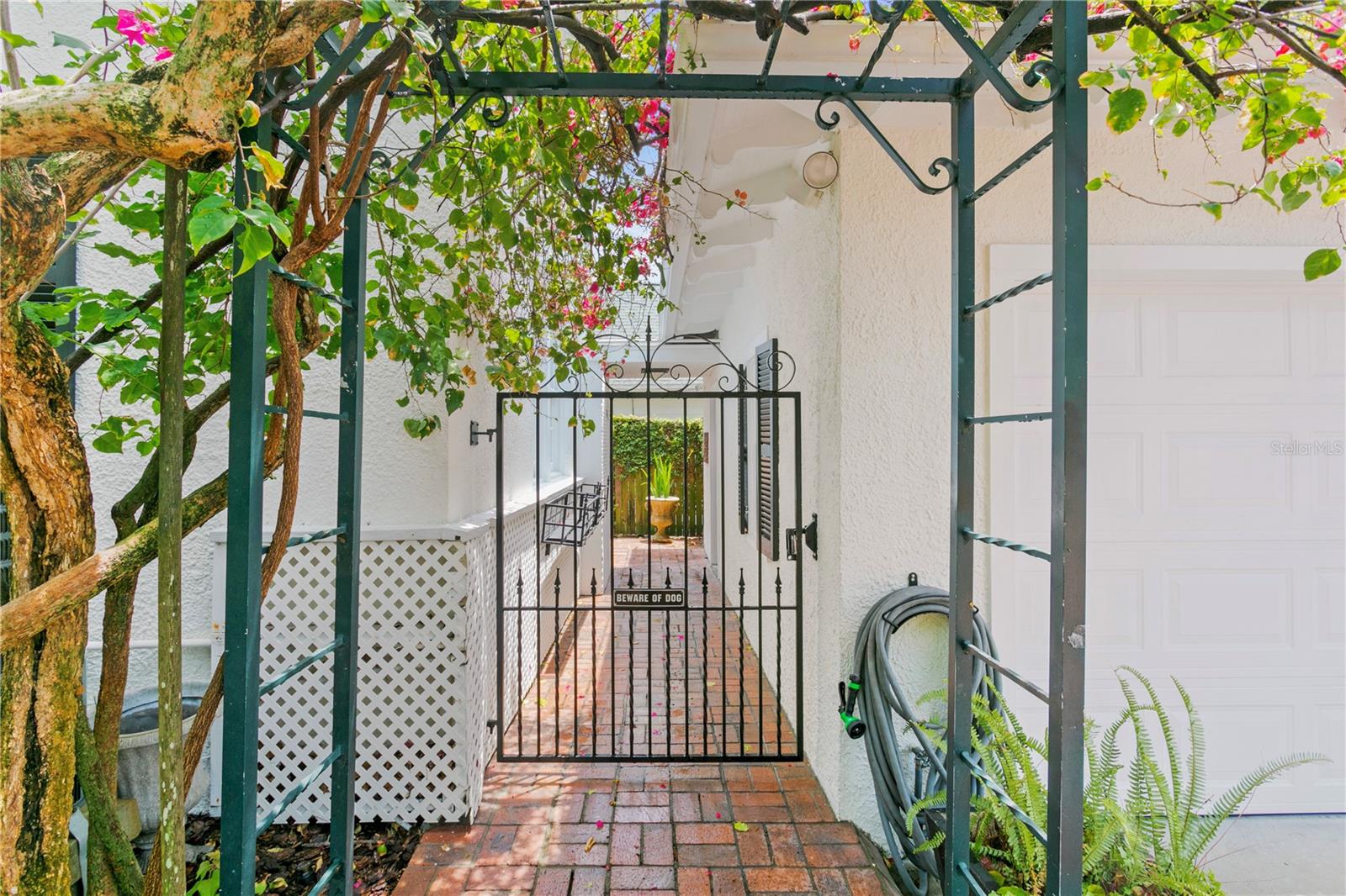 SNELL & HAMLETTS NORTH SHORE ADD - Residential