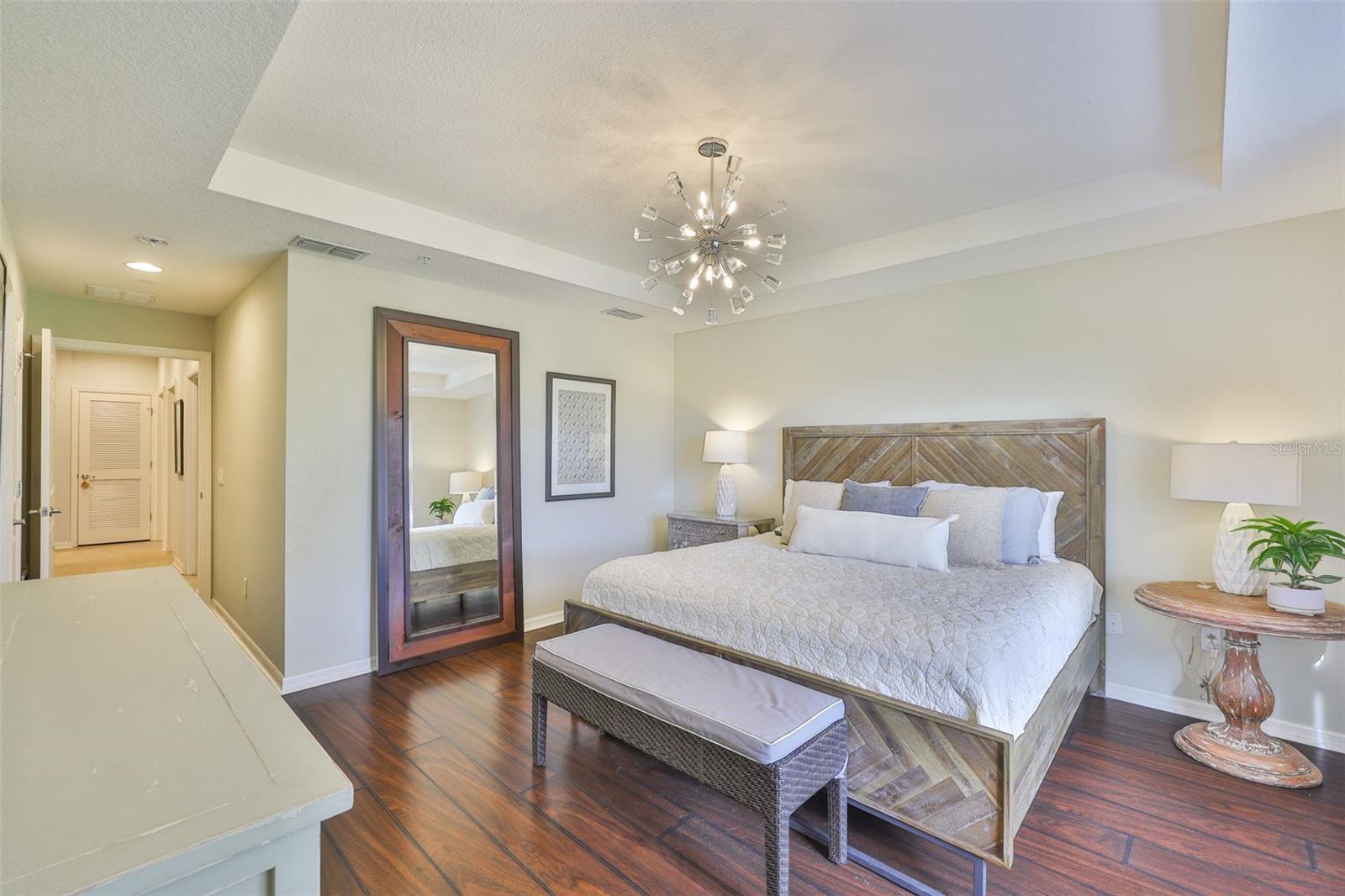 PALMA SOLA TRACE - Residential