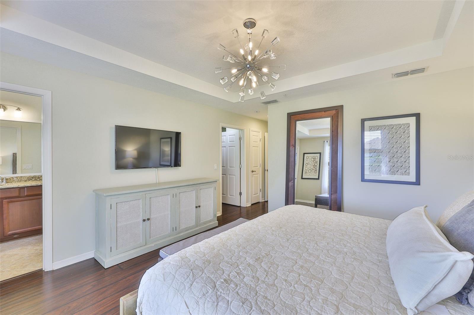 PALMA SOLA TRACE - Residential